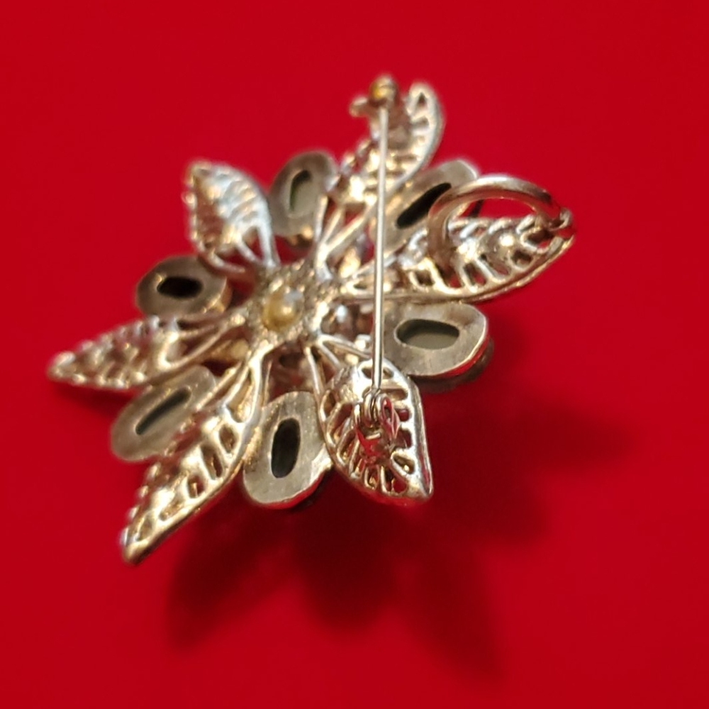 Brooch - Picture 4 of 6